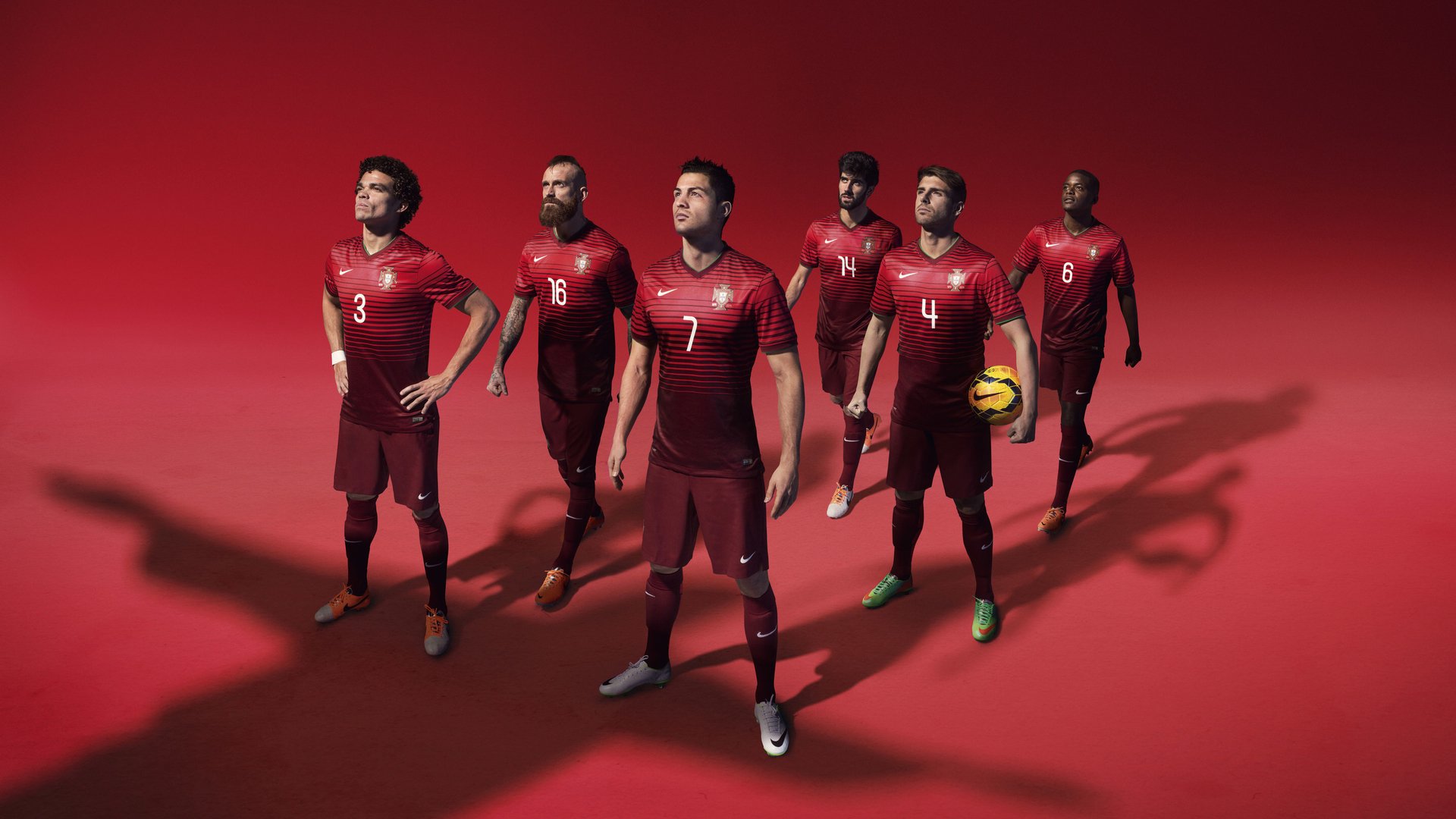 那不勒斯的叹息，奥运周期关键战，土耳其强压下的地缘博弈与足球隐喻