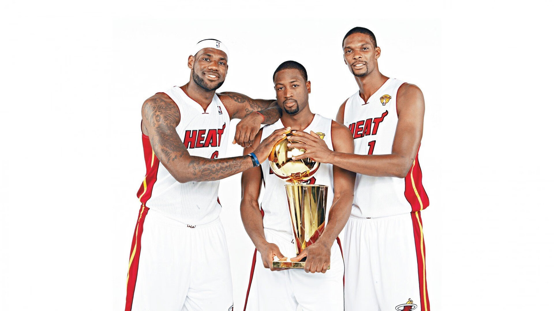 绿茵与硬木的双重奏，国际米兰的战术压制与萨内的抢七传奇